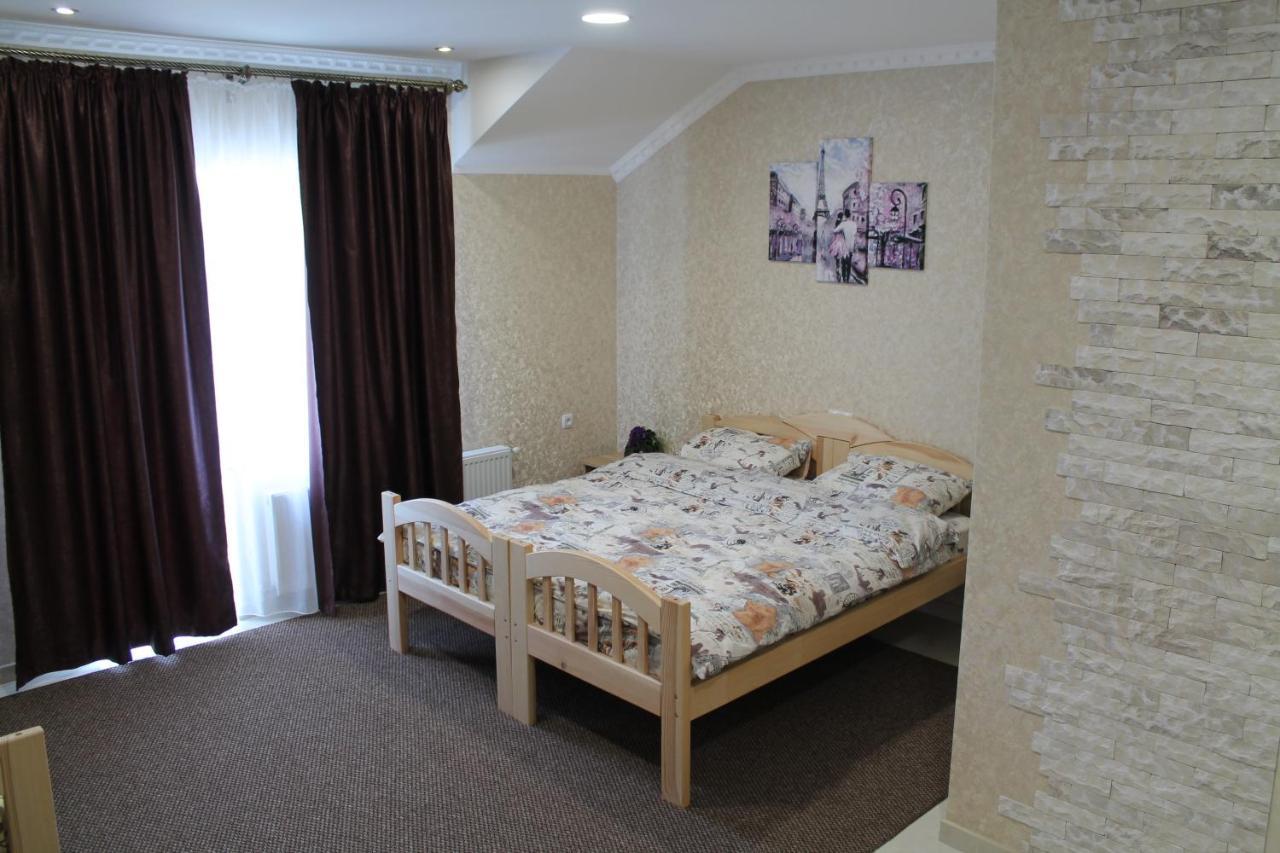 Готель River House Uman Exterior foto